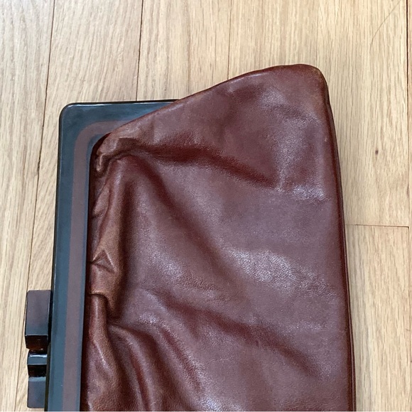 Vintage early 70s Leather Tortoise Shell framed clutch. Brown. Made in Italy - Picture 7 of 12